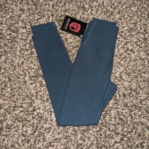 Born primitive leggings